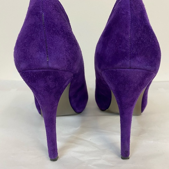Steve Madden Vivvaa Purple Suede Heels - Picture 4 of 9